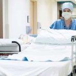 COVID-19: nouvelle hausse du nombre d'hospitalisations au Québec