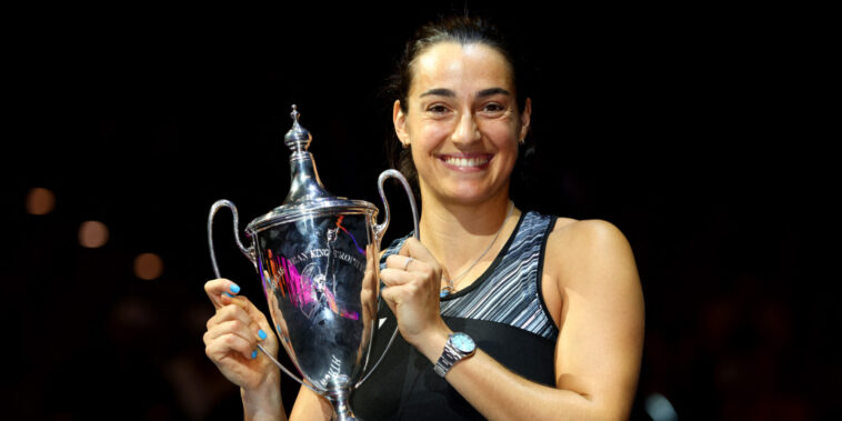 Caroline Garcia, deuxième Française de l'histoire à remporter le Masters WTA