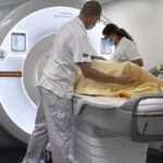 Comment rendre les appareils de radiologie moins énergivores? - rts.ch