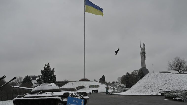 EN DIRECT - Guerre en Ukraine: la neige attendue à Kiev où l'accès à l'électricité est limité