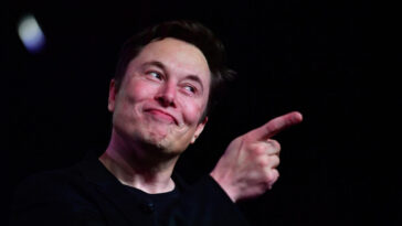 Elon Musk va devenir le directeur général de Twitter