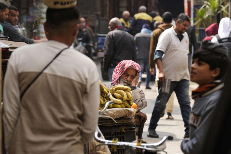 En Egypte, la flambée des prix fait craindre une grave crise sociale