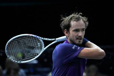 Finaliste l'an dernier, Daniil Medvedev éliminé dès son entrée en lice à Paris-Bercy