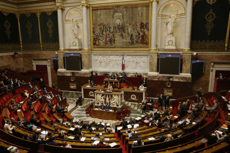 L’Assemblée nationale termine l’examen du budget par un quatrième 49.3