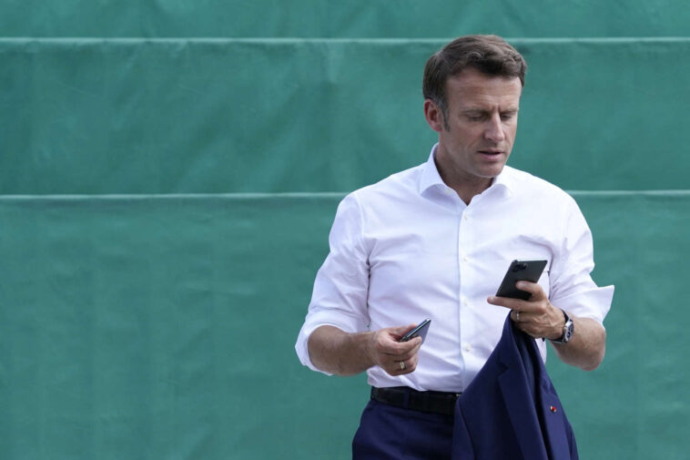 L’Etat travaille à de nouveaux téléphones ultra-sécurisés pour Emmanuel Macron