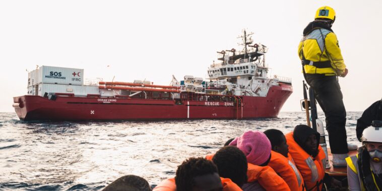 La France veut décider «très rapidement» du sort des migrants de l'Ocean Viking