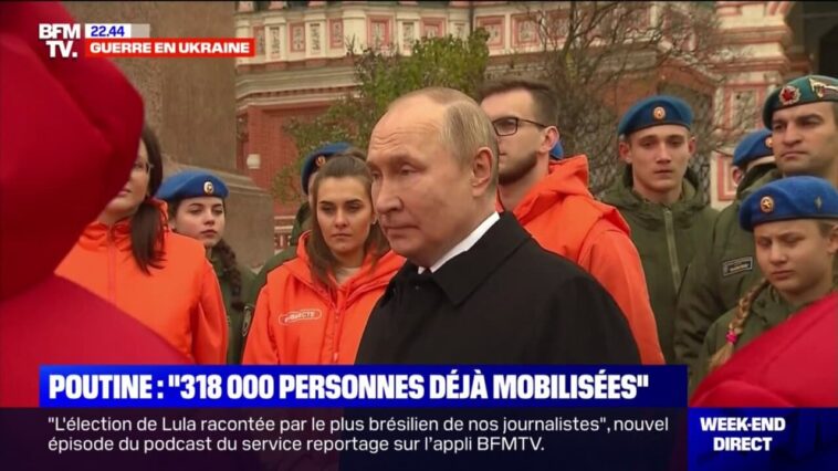 "Le flux de bénévoles ne diminue pas", affirme Vladimir Poutine