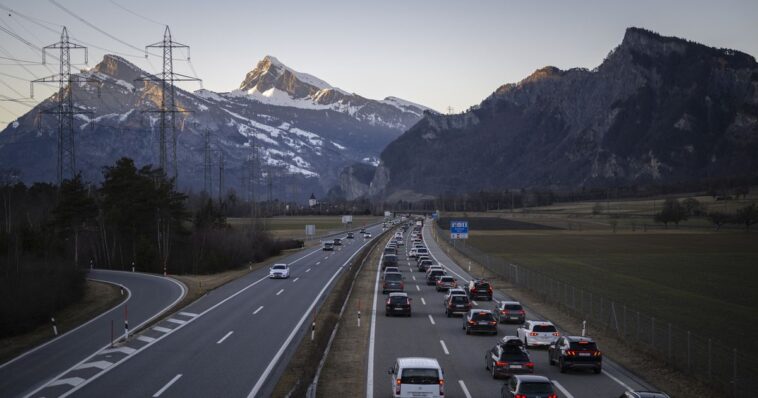 L'environnement est la principale préoccupation des Helvètes, selon le baromètre Credit suisse - rts.ch