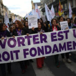 L’inscription du droit à l'IVG dans la Constitution française, un parcours semé d’embûches