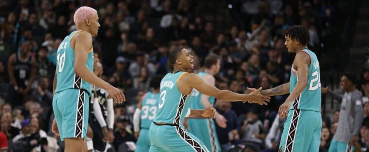 NBA: Tatum et Curry brillent, les Bucks tombent