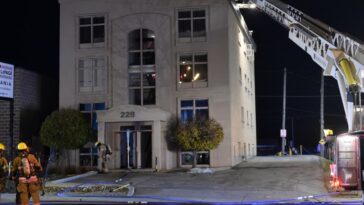 [PHOTOS] Sainte-Thérèse: un immeuble de Royal LePage ciblé par un incendie suspect