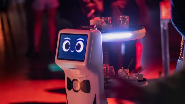 Plato, ce robot collaboratif qui veut aider les serveurs