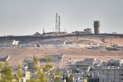 Raids aériens turcs contre la ville de Kobané en Syrie