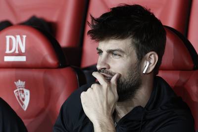 Réserviste, Piqué expulsé à la mi-temps du dernier match de sa carrière