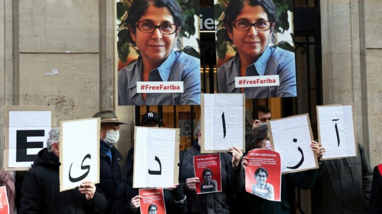 Sept Français désormais détenus en Iran après l'arrestation de deux autres ressortissants