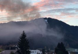 St-Légier-La Chiésaz (VD): Un mort et une blessée grave dans l'incendie d'un chalet