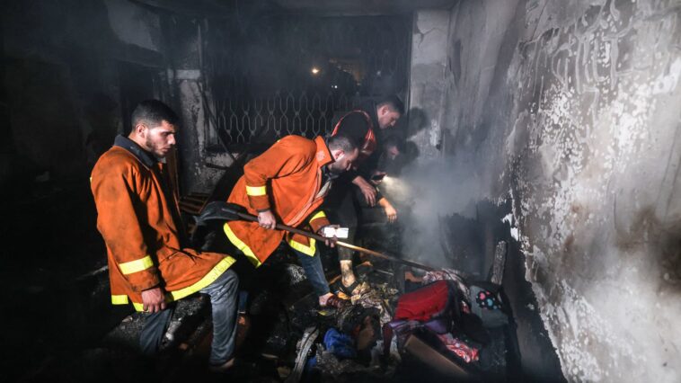 incendie dans une maison de Gaza, au moins 21 morts dont plusieurs enfants