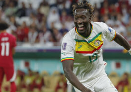 le Sénégal gagne face au Qatar, premier succès africain dans la compétition