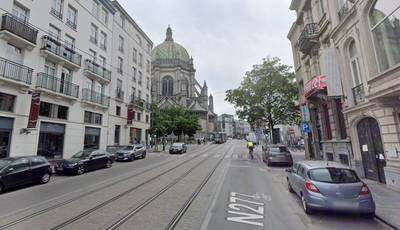 Affaissement de voirie à Schaerbeek, plusieurs trams de la Stib bloqués