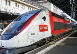 De nombreux TGV annulés durant le week-end avec la grève à la SNCF - rts.ch