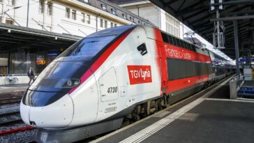 De nombreux TGV annulés durant le week-end avec la grève à la SNCF - rts.ch