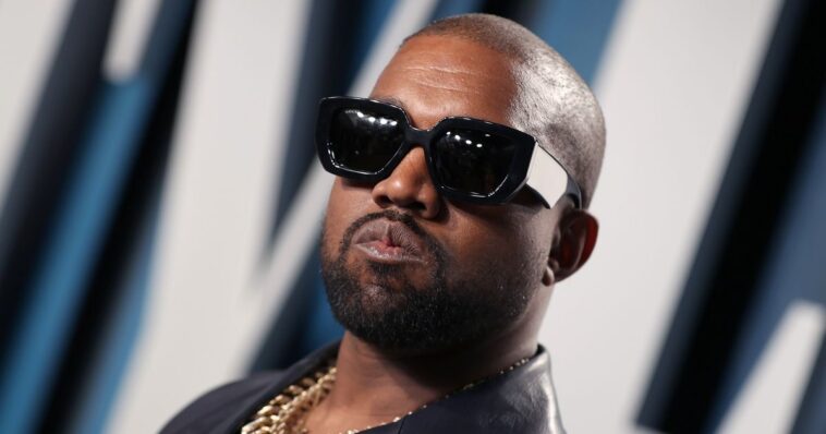 Kanye West ne rachètera finalement pas le réseau social Parler