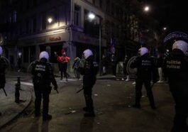 La police bruxelloise procède à 59 arrestations après le match Maroc-Portugal