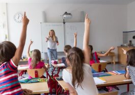 L’intégration des Ukrainiens à l'école suscite le débat