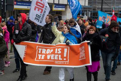 Quelques centaines de manifestants dénoncent la pauvreté à Bruxelles