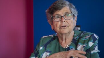 Ruth Dreifuss a reçu un doctorat honoris causa de l'Université de Berne - rts.ch