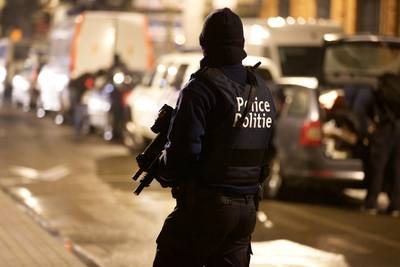 Un homme armé d'un couteau interpellé à Laeken: il aurait menacé des passants