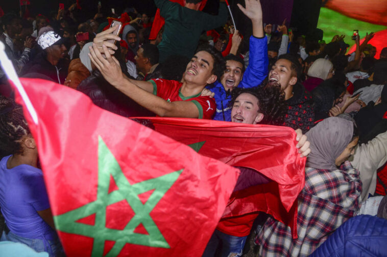 à Casablanca, scènes de liesse après la victoire du Maroc face à l’Espagne