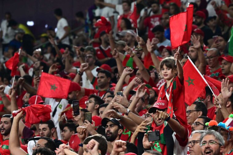 l’union des supporteurs arabes derrière le Maroc avant le match contre l’Espagne