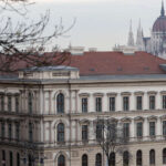 A Budapest les Etats Unis sanctionnent une banque liee au Kremlin