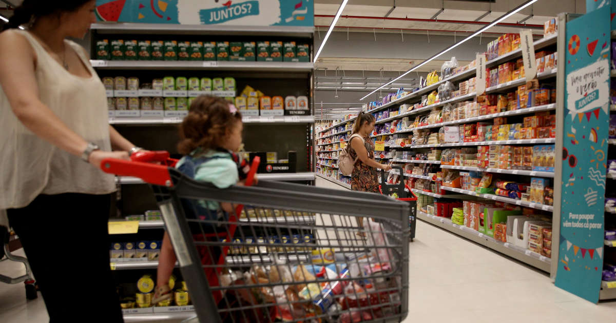 Au Portugal, la suppression de la TVA sur les biens alimentaires essentiels, une mesure “qui peut déraper” ?