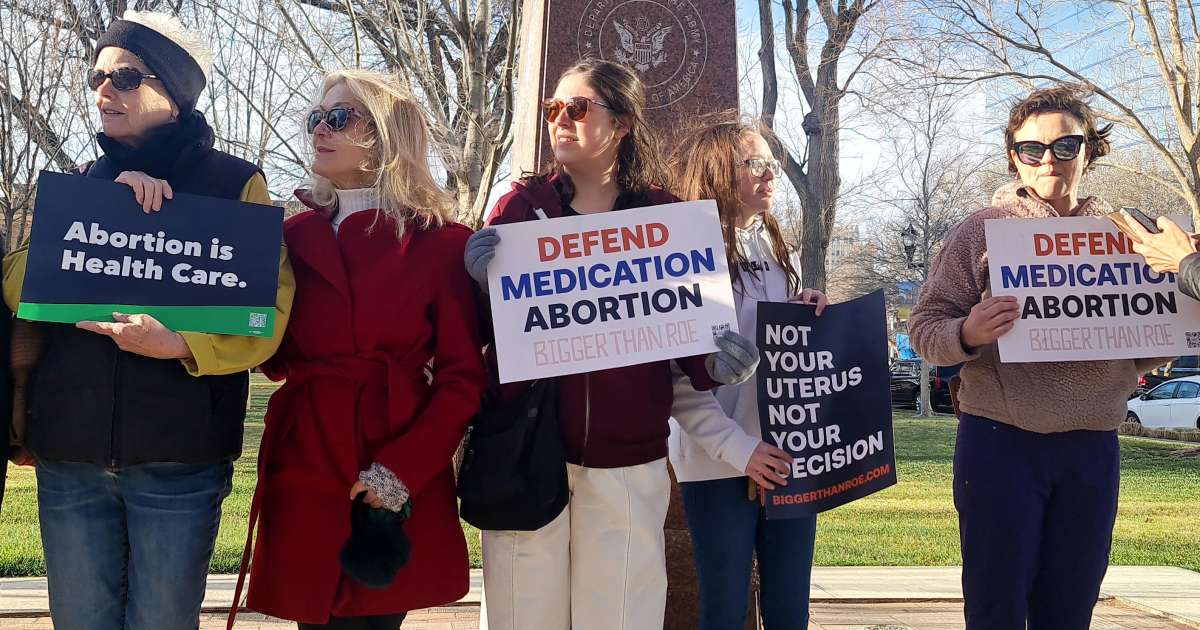 Aux États-Unis, la pilule abortive à base de mifépristone obtient un sursis