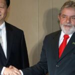 En voyage en Chine Lula entend se poser en mediateur