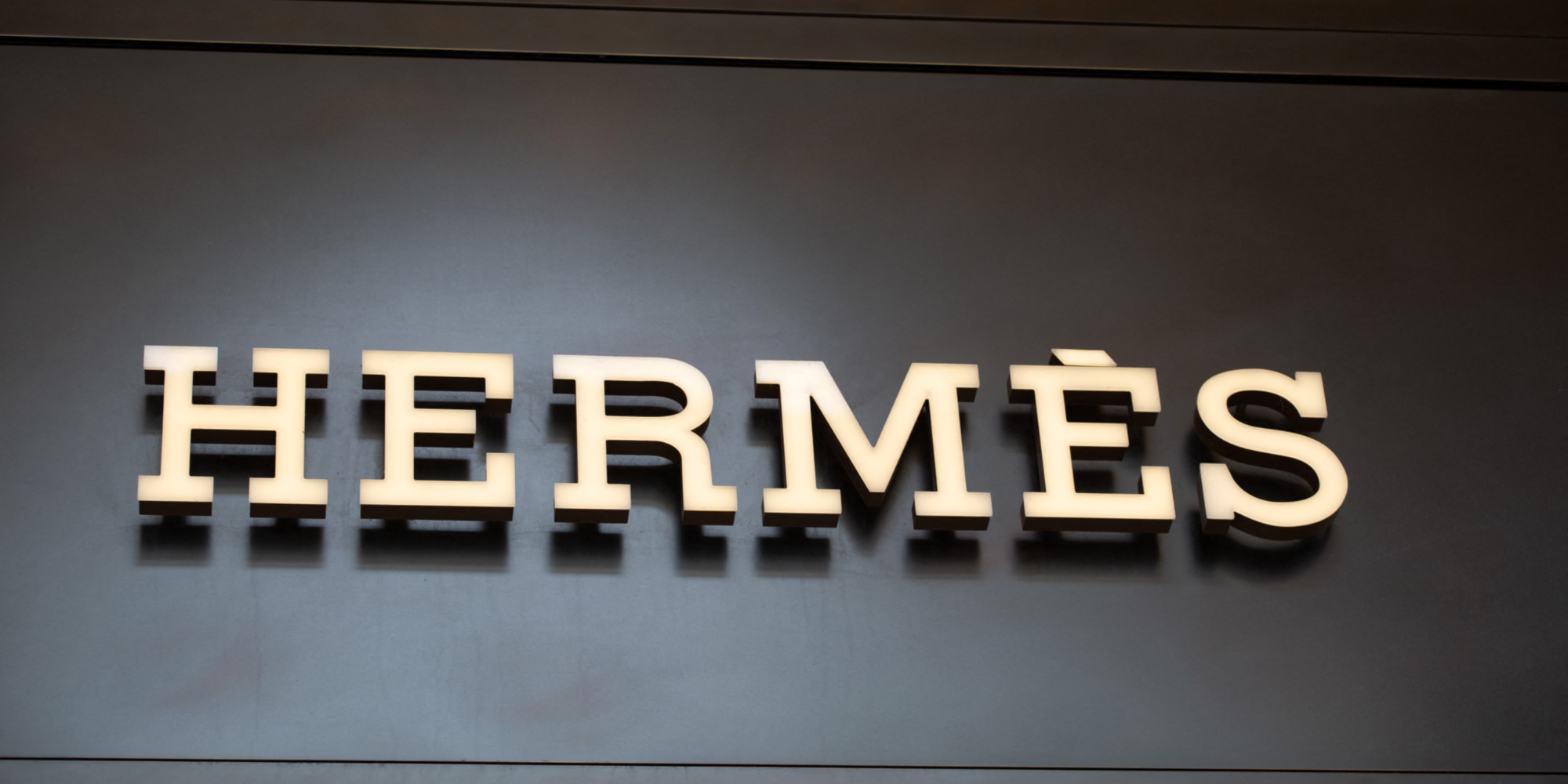 Hermès, un fleuron du luxe attaché à l'artisanat Made in France