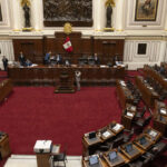 Au Pérou, le Parlement rejette encore les élections anticipées, la présidente renouvelle sa demande