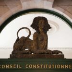 « L’exigence d’indépendance du juge constitutionnel ne saurait admettre des pressions »