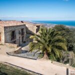 Un hameau entier est à vendre pour 3,2 millions d'euros à Collioure dans les Pyrénées-Orientales