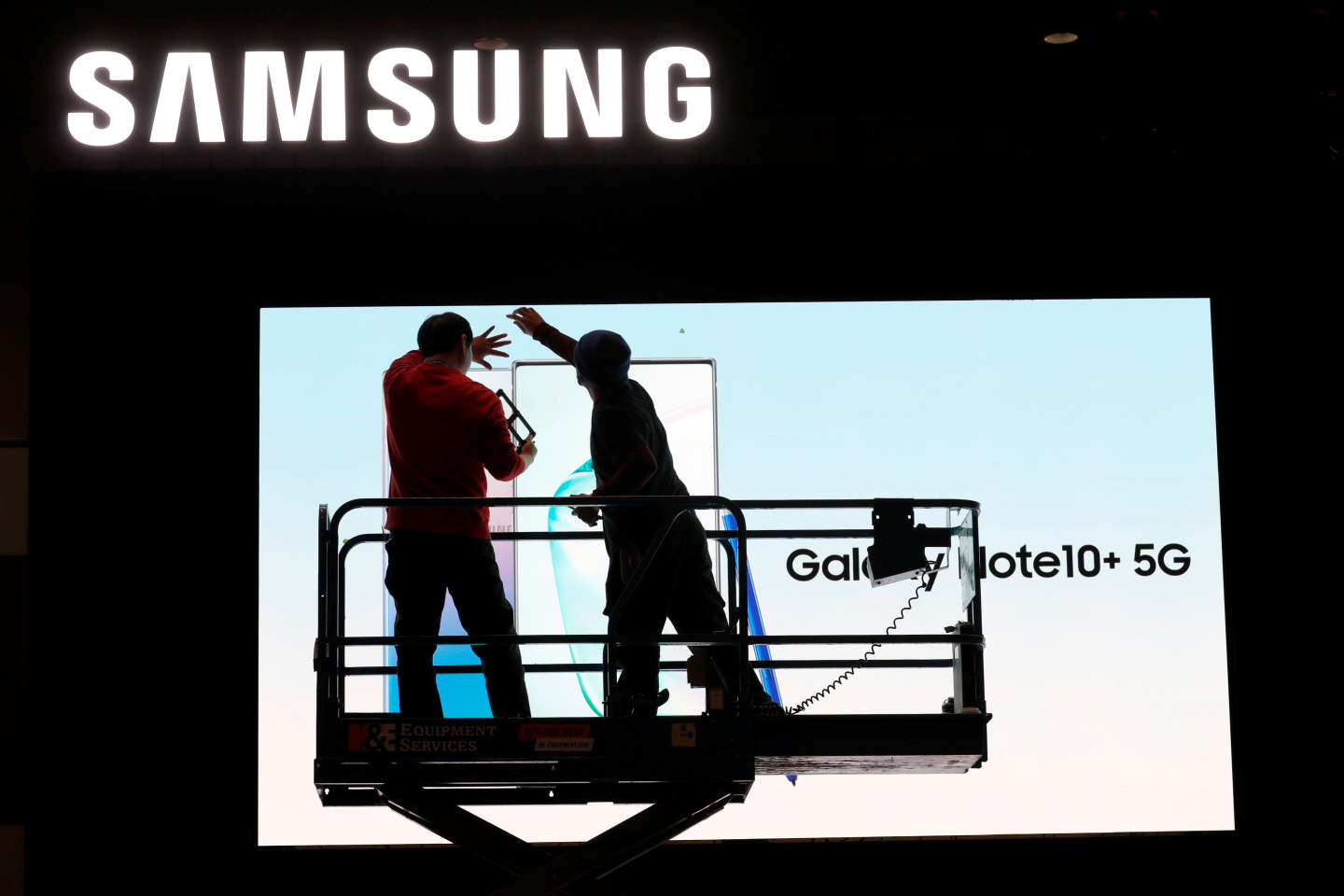 Samsung interdit l’utilisation de ChatGPT à une partie de ses employés