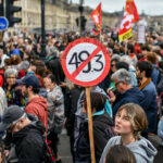 les manifestations ont réuni sept à dix fois plus de monde qu’en 2022, sur fond de contestation de la réforme des retraites
