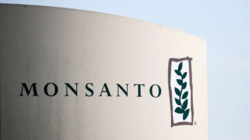 Monsanto condamné à 857 millions de dollars d’amende pour avoir exposé une école à des « polluants éternels »