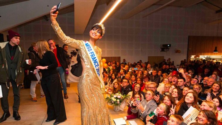 "Avoir cette morphologie par maladie", Ève Gilles (Miss France 2024) fait une grosse mise au point sur son poids