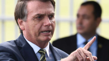 Jair Bolsonaro convoqué par la police pour « tentative de coup d’Etat »