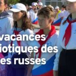 En pleine guerre, des vacances très patriotiques pour les jeunes russes
