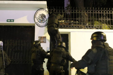 Raid dans une ambassade, ruptures diplomatiques… Comprendre la crise inédite entre le Mexique et l’Equateur