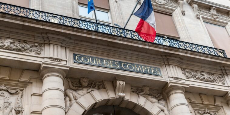 la Cour des comptes propose de restreindre l'indemnisation des arrêts de travail