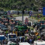 Plusieurs points de passage entre la France et l’Espagne bloquées lundi par des agriculteurs des deux pays